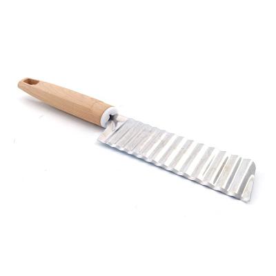 China Kitchen Sustainable Use Small Size Wave Fold Cutter Knife Potato French Fries Cutter Tool for sale