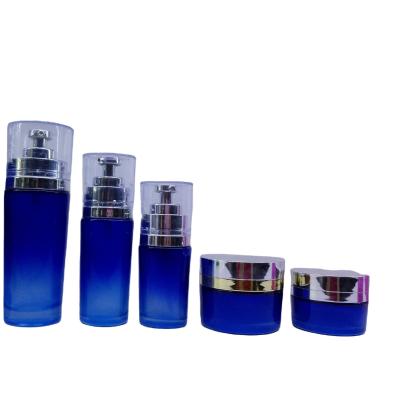 China Personal Care Skin Care Glass Glass Cosmetic Packaging / Cosmetic Jars Packaging For Personal Care for sale