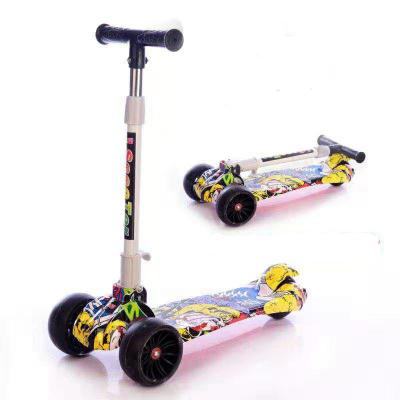 China Child factory direct sales children's three-wheeled scooter widened foldable LED wheel body graffiti pattern for sale