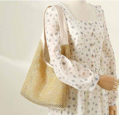 China Fashion Round Beach Bag Designer Women's Handbags Summer Straw Beach Round Tote Bag With Listings for sale