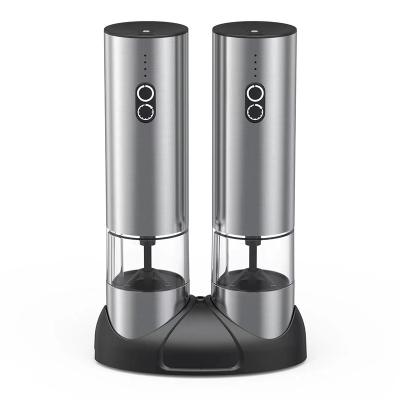 China 2 Sale Multi-Function Electric Chili Peppers Top Amazon Pepper Grinder Plastic Bottle Electronic Small Salt and Pepper Grinder Set for sale