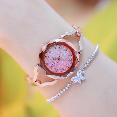 China Non-Specific Women Luxury Watches Fashion Ladies Quartz Watches Dress Crystal Diamond Bracelet Watches Women Date Clock relojes Para mujer for sale