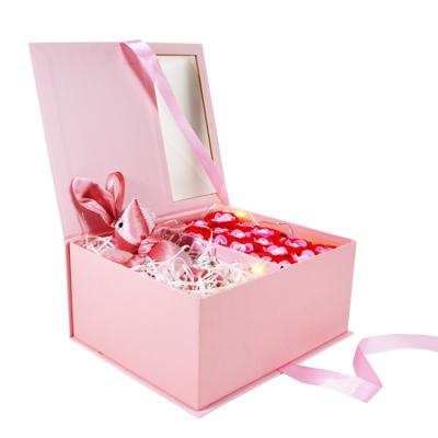 China Recycled Packaging Materials Christmas Cardboard Gift Box Gift Box Unique Luxury Flower Valentine for sale