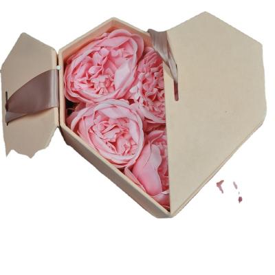 China Recycled Materials 2022 Customs Lover Friend Valentine's Day Gift Date Flowers New Logo Lover Friend Valentine's Day Gift Boxes All Sizes Surprise Box Flowers Heart for sale