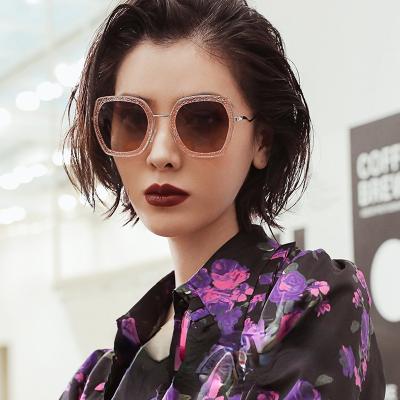 China Fashion sunglasses 2021 new famous brands shape women's big frame sunglasses luxury outdoor polarized sunglasses wholesale sunglasses for sale