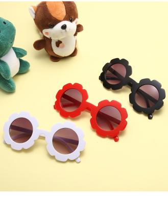 China Children Sunglasses 2022 Cute Kids Fashion Children Boys Girls Sunglasses Uv400 Round Flower Sunglasses Kids for sale