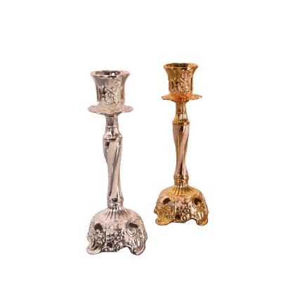 China New Retro European Luxury Metal Creative Candlestick Candlestick Decoration Atmosphere Home Furnishing Office Decoration for sale