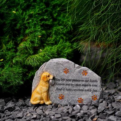 China Worlwide Footprint Animal Headstone Dog Headstone Dog Headstone Pet Memorial Monument For Cemetery Garden Resin Polyresin Gifts for sale