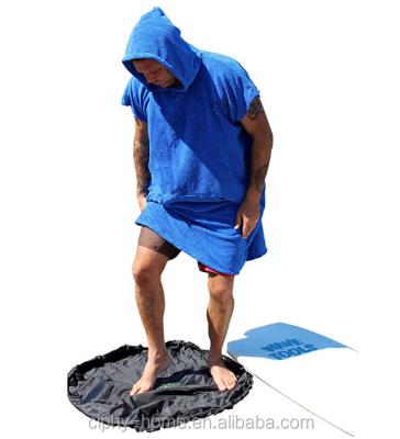 China Soft And Absorbent Cotton Surf Beach Poncho Changing Bath Hooded Towel Robe With Pocket With Embroidery LOGO for sale