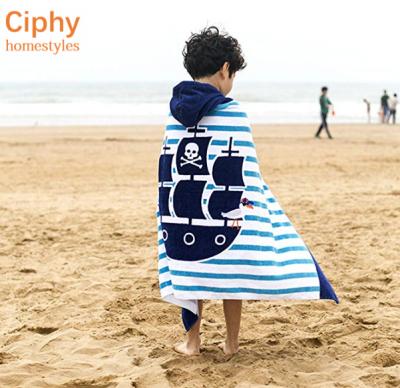 China Comfortable and soft children lengthened and thickened cotton velvet terry cape hooded poncho for sale