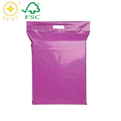 China BIODEGRADABLE Compostable Poly Bags 10X13 Mailer With Handle Biodegradable Custom Mailing Poly Bag For Clothing for sale