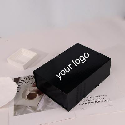 China Recycled Materials Wholesale Luxury Magnetic Foldable Large Size Black Paper Magnet Box Gift Packaging Boxes For Wedding Clothes for sale