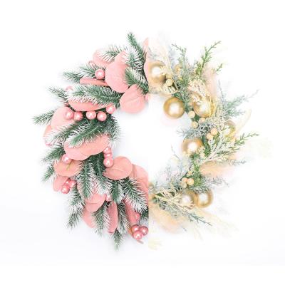 China Romantic Style Christmas Wreath Decoration Christmas Simulation Flower Holiday Sweet Wreath for sale