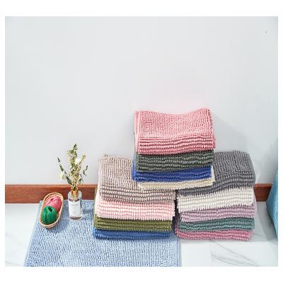 China Competitive and Cheap Modern Style Microfiber Polyester Chenille Blanket Washable Comfortable and Super Soft Low-Pile Absorbent Home Use for sale