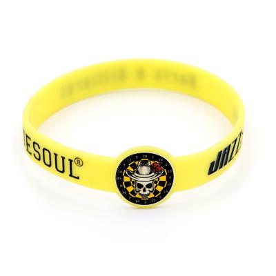 China Wholesale Promotion Custom Different Color Boy and Girl Friendship Silicone Black Bracelet Durable for sale