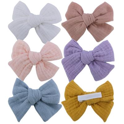 China Multifunctional Purpose 4 Inch Cotton Gauze Bow Hair Clips Handtied Cotton Cloth Bow Baby Shower Gift Hair Accessory for sale