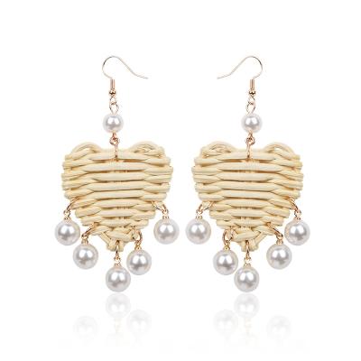 China Eco-friendly good quality wholesale heart bamboo earring for sale for sale