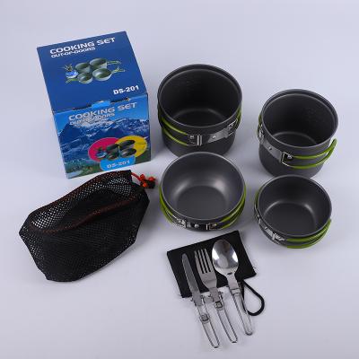 China Sustainable Portable Outdoor Cooking Set Camping Cookware 4 Piece With Cutlery Set for sale