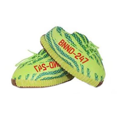 China Anti-slip Indoor Shoes Plush Yeezy Sneaker Slippers Woman Or Man for sale