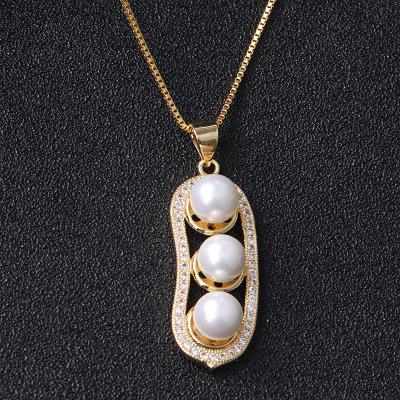 China Fashion Exquisite Micro Inlaid Zircon Lens Pearl Necklace Metal Copper Wrapped 14K Gold Polynesian Jewelry Hawaiian Pearl Necklace for sale