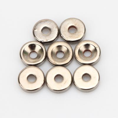 China Nickel Planting Round Neodymium Magnets Super Strong Magnet magnet with hole China magnet for sale