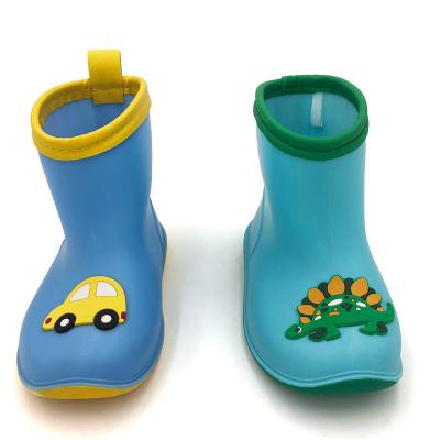 China Cute Fashion Comfortable Children's Cute Sticker Cardboard Rain Boots For Boys And Girls Baby Non-Slip Rubber Rain Boots for sale