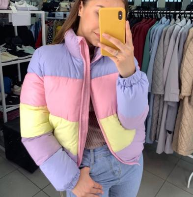 China Breathable Rainbow Contrast Color Cropped Padded Coat To Keep Warm Bubble Coat Women's Jackets for sale