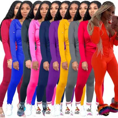 China Breathable Small MOQ To Make Color Custom Zipper Soild Logo Sets Hooded Tracksuits Women Sport Tracksuit With Pocket Two Piece Set for sale