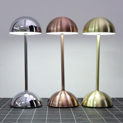 China Modern Hotel USB Led Bar Wireless Rechargeable Hotel Restaurant Lamp Table Art Acrylic Crystal Table Lamp for sale