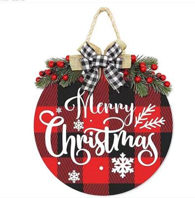 China Christmas Red Wooden Door Plate Decoration Christmas Door Hanging Decoration for sale