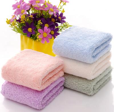 China Disposable Custom Super Soft Edgeless Coral Microfiber Hand Towel Fleece Gift Towel Hotel Towel Set for sale