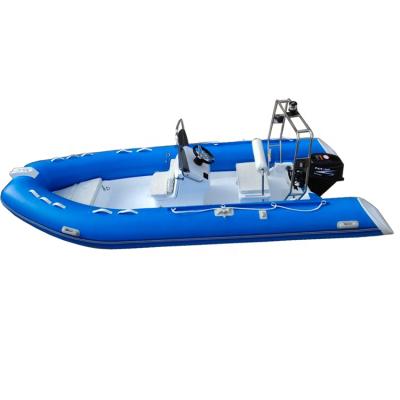 China Fiberglass factory direct sale 8 people center console fiberglass fishing boat for sale