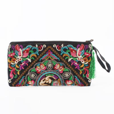 China Multi Function Fashion Custom Lightweight Women Clutch Purse Pocket Ethnic Embroidery Wallets for sale