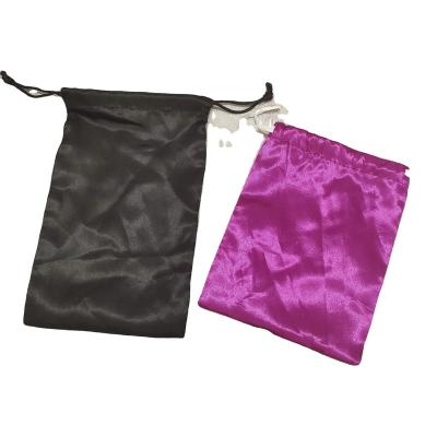 China Low moq wholesale satin pouch bag jewelry silk satin drawstring bag with logo for sale