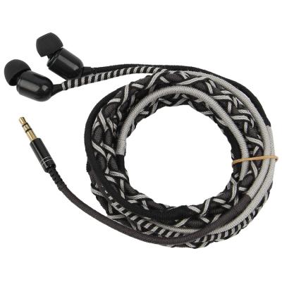 China Comfortable Wired Wearing High Quality Low Price In Ear Headphones With Mic for sale