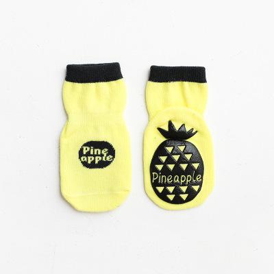 China New anti-slip autumn floor socks children fruit distribution non-slip toddler combed cotton baby socks for sale