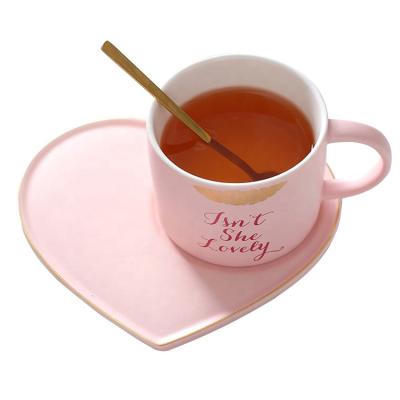 China Sustainable Hot Sale 420ml Heart Shape Porcelain Coffee Cup And Saucer Pink Set Red Heart Shaped Coffee Cup And Saucer for sale