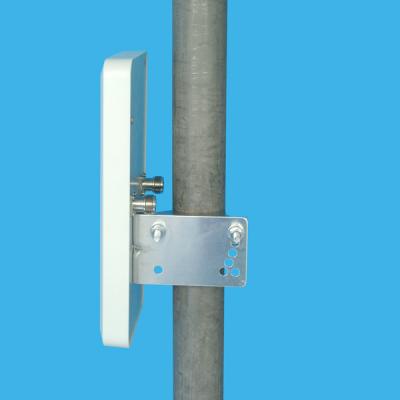 China Directional Flat MIMO Sector Panel Wifi Patch Antenna Wall Mounted 2.4GHz 12dBi for sale