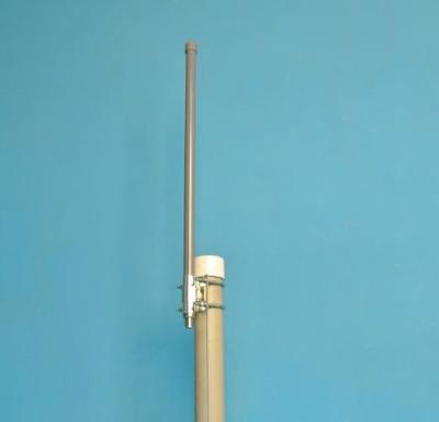 China Uso exterior Omnidirectional da antena 902-928MHz 6dBi da frequência ultraelevada Rfid G/M da fibra de vidro à venda