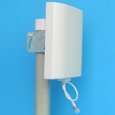 China 433 señal fuerte de la pantalla plana del megaciclo de la frecuencia ultraelevada RFID de la antena 6 del dBi del soporte direccional de la pared en venta