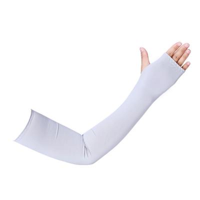 China Breathable Sun Protection Sleeves Cooling Arm Sleeves Men Women Sports Sun Sleeves With Thumb Hole For Workout for sale