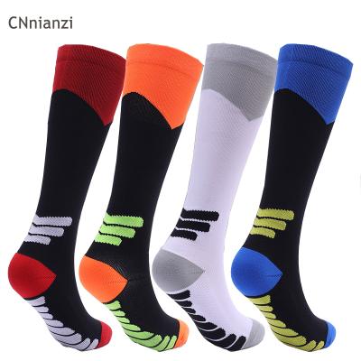 China Breathable compression socks for men and women best compression socks for all day wear better blood flow swelling for sale