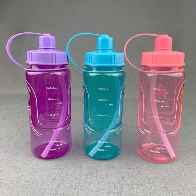 China With Big Large Straw 1000ml 1500ml Plastic Drinking Water Bottles With Straw For Outdoor for sale