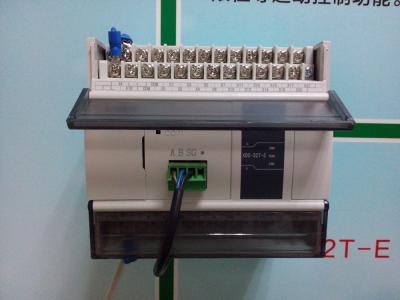 中国 産業 PLC のコントローラーの Omron のトランジスター出力 XC3 の高性能 販売のため