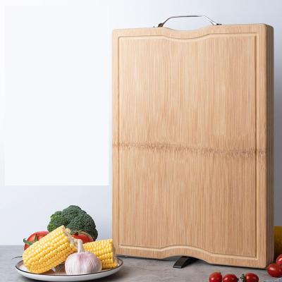 China Sustainable Double Sided Bamboo Standing Chopper Kitchen Mold Proof Chopper And Whole Bamboo Cutting Board Board for sale