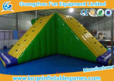 China Diversión que flota los equipos inflables del tobogán acuático del agua del juego inflable del parque en venta