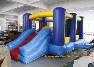 China Pequeña casa inflable de la despedida con la gorila inflable del puente de la diapositiva/del aire en venta