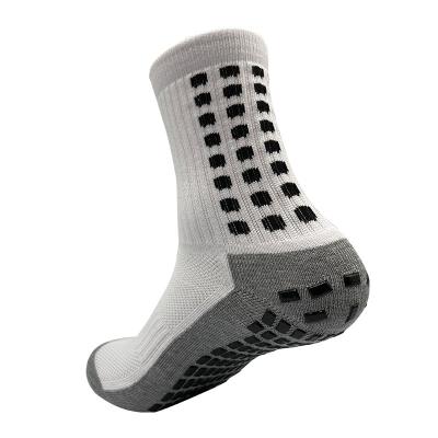 China XIANGHUI design QUICK DRY sport sock anti slip basketball athletic socks custom made socks for men for sale