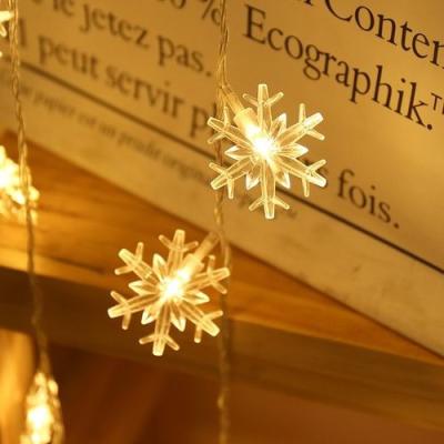 China String Lights Snowflake LED String Lights Battery Operated Decorative Christmas Tree Lights for sale