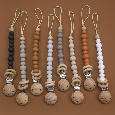 China Wholesale BPA Free DIY Soother Dummy Clip Teething Wooden Round Baby Pacifier Clip Pacifier Clips Beech Wood for sale